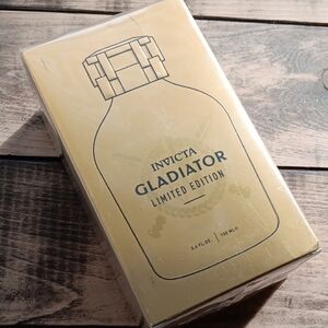 Invicta Gladiator Limited Edition Body Wash - Gold